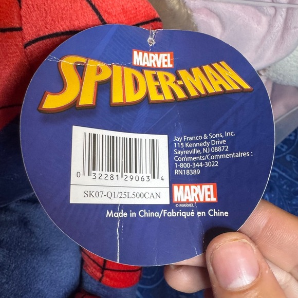 NWT Marvel Spider Man Plush Toy Doll Stuffed Animal Large Collectible Pillow 27" - Picture 5 of 10